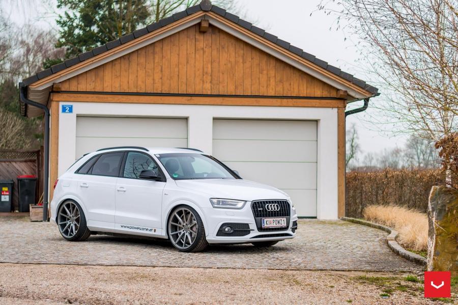  Audi Q3 on Vossen Wheels (VFS1) 2017 года  (фото 3 из 28)